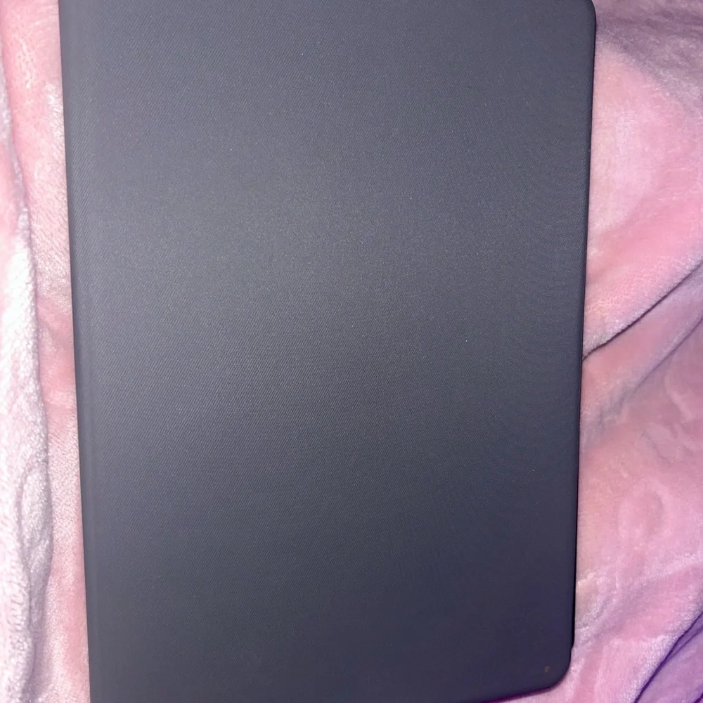 Black Chromebook Tablet